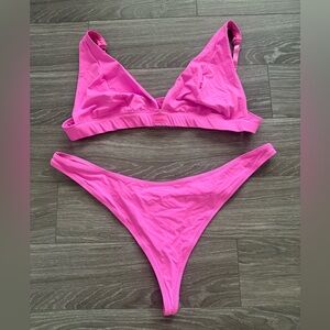 NWT SKIMS 2 Piece Swim Plunge Top/Thong Bikini Set Taffy Pink
